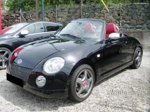 Daihatsu Copen 1.3 VVT Julho/06 - à venda - Ligeiros