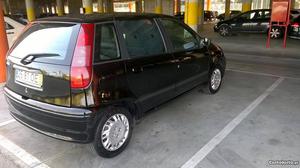 Fiat Punto 1.7TDELX 5 Lugares Setembro/99 - à venda -