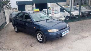 Hyundai Accent 1.3i com D.A.  Abril/97 - à venda -