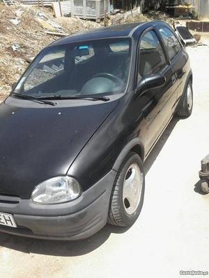 Opel Corsa  Outubro/95 - à venda - Ligeiros