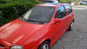 Opel Corsa Tecto de abrir Março/97 - à venda - Ligeiros