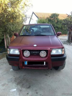 Opel Frontera 2.3 td interuler Fevereiro/91 - à venda -