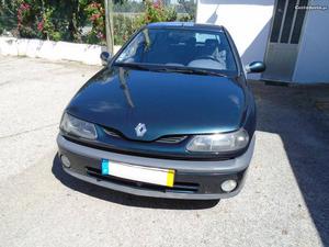 Renault Laguna 1.9 DTI RXE 100 cv Outubro/98 - à venda -