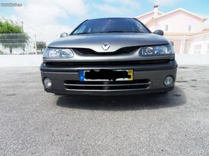 Renault Laguna 1.9 Junho/00 - à venda - Ligeiros