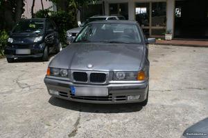 BMW 316 i Executive Novembro/91 - à venda - Ligeiros