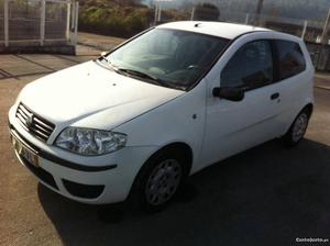 Fiat Punto 1.3 CDTI Março/03 - à venda - Ligeiros