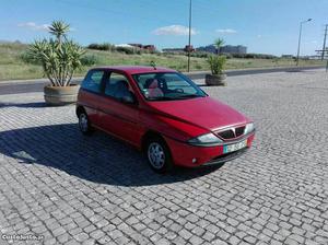 Lancia Y 1.1i ipo 1 ano sem anomalias Maio/97 - à venda -