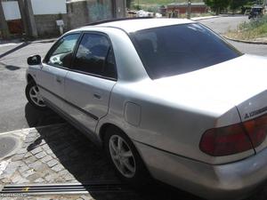 Mitsubishi Carisma 1.9 td Setembro/97 - à venda - Ligeiros