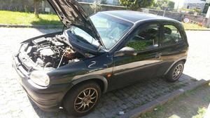 Opel Corsa 1.0 Dezembro/98 - à venda - Ligeiros