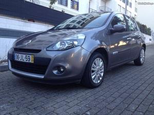 Renault Clio 1.5 Dci - 85 cv Julho/10 - à venda - Ligeiros