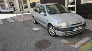 Renault Clio 1.9 tdci Dezembro/00 - à venda - Comerciais /