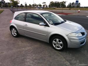 Renault Mégane 1.4cc 16v extreme Junho/07 - à venda -