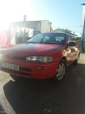 Toyota Corolla 1.3 xli Fevereiro/93 - à venda - Ligeiros