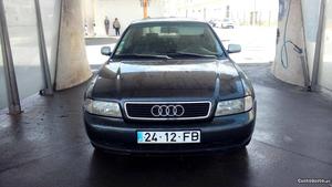 Audi A4 B5 Março/95 - à venda - Ligeiros Passageiros,