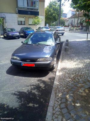 Ford Mondeo 1.8 se 16v Maio/93 - à venda - Ligeiros