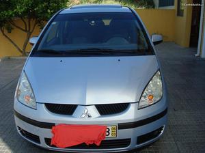 Mitsubishi Colt 1.1 Invite PK3 Março/06 - à venda -