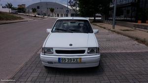 Opel Corsa A  TURBO Julho/93 - à venda - Ligeiros