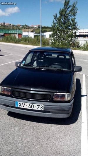 Opel Corsa Swing 1.0 impecável Fevereiro/92 - à venda -
