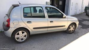 Renault Clio v Julho/01 - à venda - Ligeiros