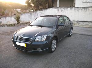 Toyota Avensis 2.0 D4D 115cv Maio/06 - à venda - Ligeiros