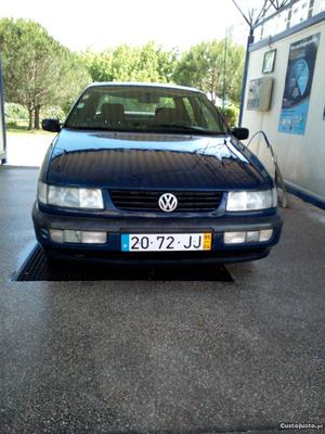 VW Passat 1.9 tdi Janeiro/95 - à venda - Ligeiros