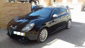 Alfa Romeo Giulietta 1.6 JTDm km Janeiro/11 - à venda