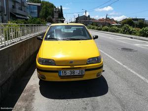 Fiat Punto v 85cv sport Outubro/97 - à venda -