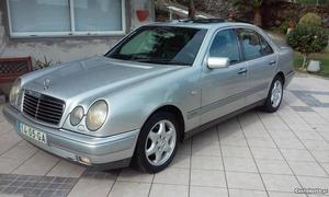 Mercedes-Benz E 200 Elegance Dezembro/95 - à venda -