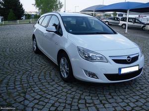 Opel Astra Cdti Sport Tourer Março/13 - à venda - Ligeiros