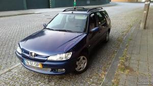 Peugeot  break Dezembro/99 - à venda - Ligeiros