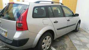 Renault Mégane 1.5dci Julho/05 - à venda - Ligeiros