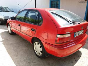 Toyota Corolla Xli Março/94 - à venda - Monovolume / SUV,