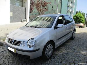 VW Polo v, 98milkms Junho/03 - à venda - Ligeiros