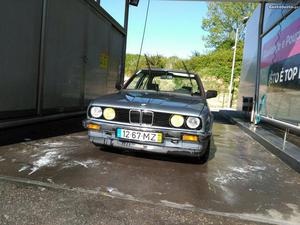 BMW 318 m10 Junho/86 - à venda - Ligeiros Passageiros,