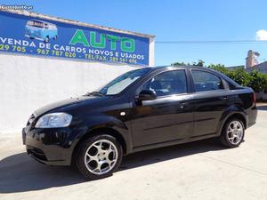 Chevrolet Aveo V com AC Fevereiro/08 - à venda -