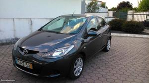 Mazda 2 1.3 MZR Exclusive Julho/09 - à venda - Ligeiros