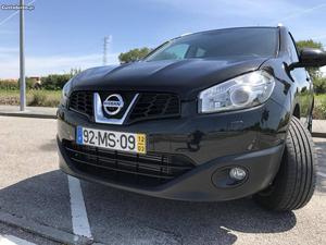 Nissan Qashqai Tekna Premium 18 Março/12 - à venda -