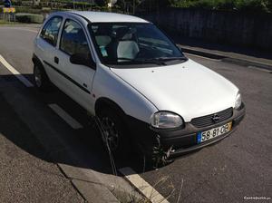 Opel Corsa 1.5 TD 5 lugares Agosto/99 - à venda - Ligeiros