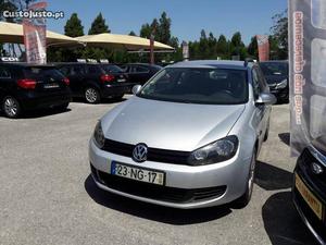 VW Golf V. 1.6 TDi Trendline Outubro/12 - à venda -