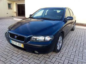 Volvo S60 RS 2.4 DCV Dezembro/03 - à venda - Ligeiros