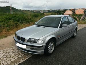 BMW 320 d e46 Sedan ano  Setembro/00 - à venda -