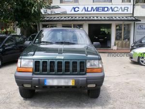 Jeep Grand Cherokee 2.5 TD Laredo