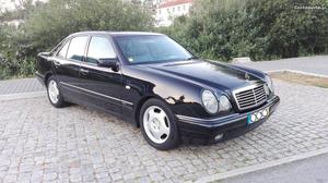 Mercedes-Benz E 250 TD Avantgard naciona Dezembro/98 - à