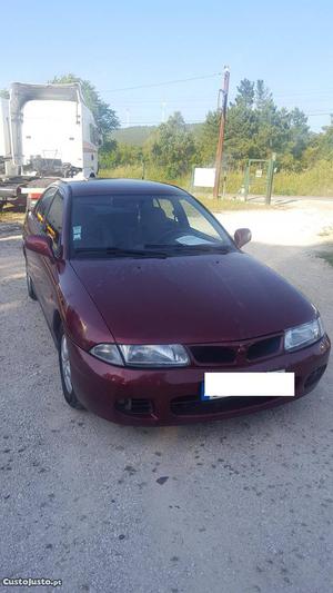 Mitsubishi Carisma 1.9 DA4AL Outubro/97 - à venda -