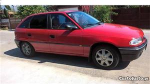 Opel Astra 1.7 izuso 5 lugares Março/95 - à venda -