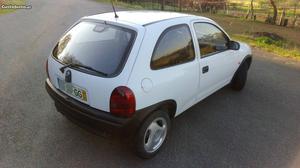 Opel Corsa 1.5D van Fevereiro/96 - à venda - Comerciais /