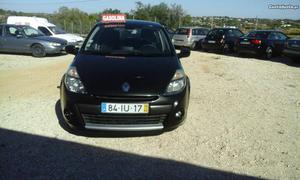 Renault Clio sedan Março/10 - à venda - Ligeiros