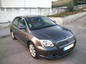 Toyota Avensis 2.0 D4D 115cv Maio/06 - à venda - Ligeiros