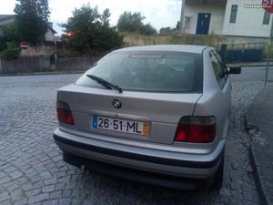 BMW 318 Compact Dezembro/98 - à venda - Ligeiros