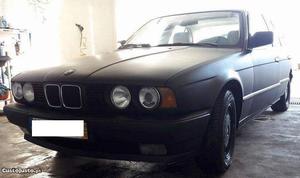 BMW 524 TD serie 5 E34 Outubro/89 - à venda - Ligeiros